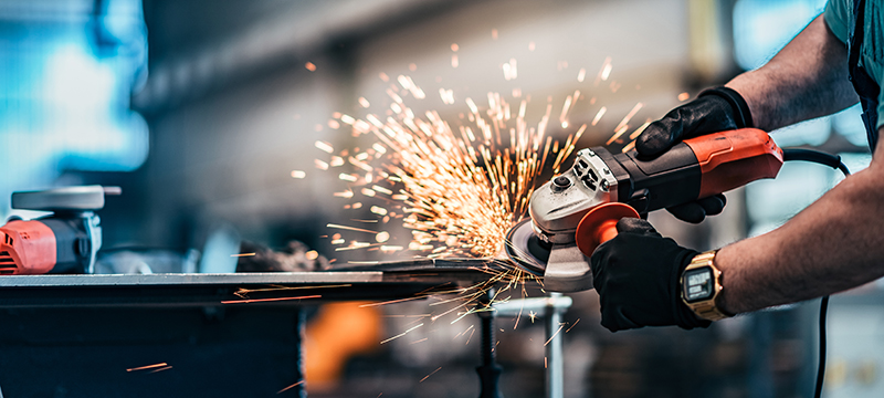 Proper safety equipment for angle grinder use